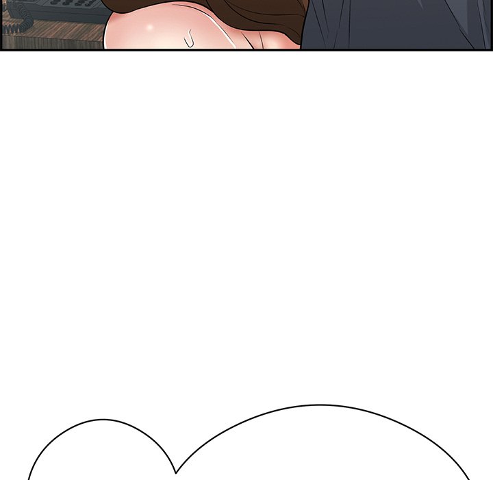 A Killer Woman page 31