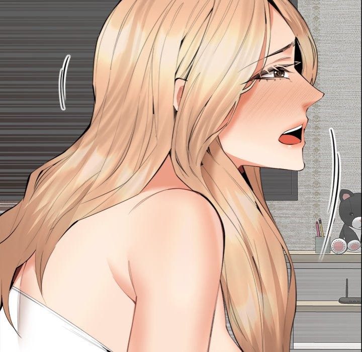 All-Girl Sharehouse page 127